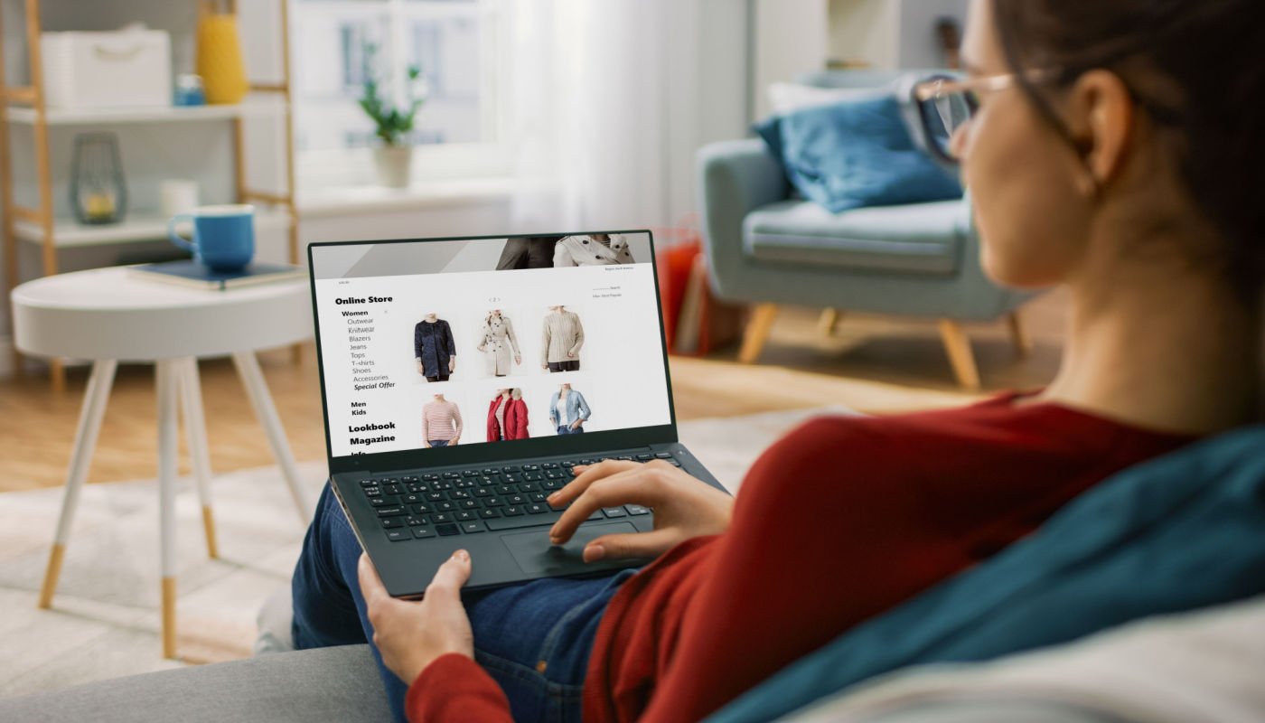Shopping an Online Merch Store-1